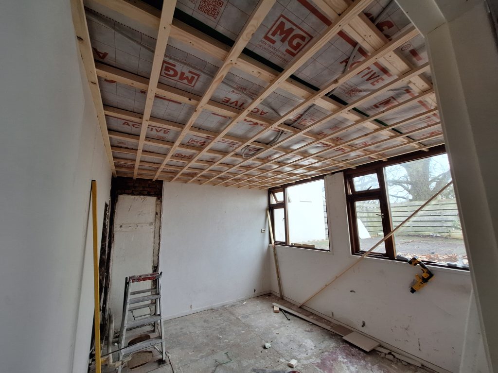 Aanleggen van het plafond